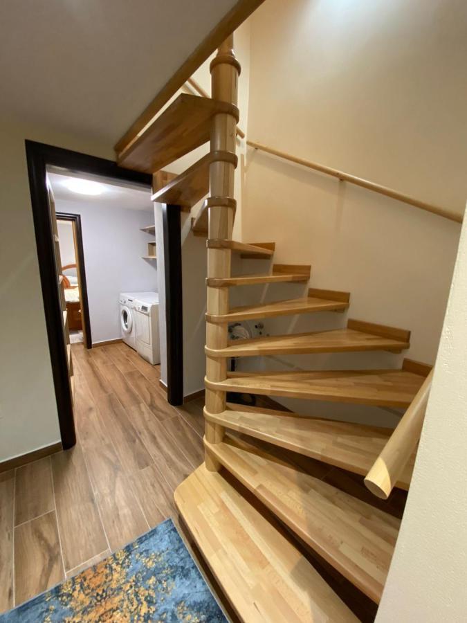 B & B Pogradec Exteriör bild